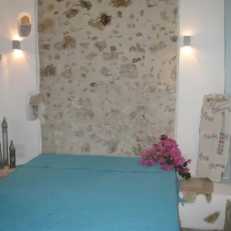 La Casa Rossa Lev.0 Kastellorizo *