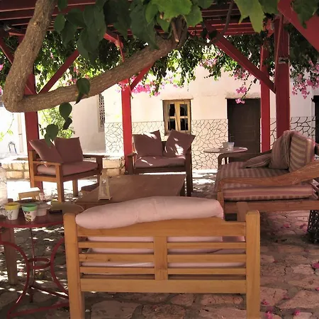 La Casa Rossa Lev.0 Kastellorizo * Meyísti